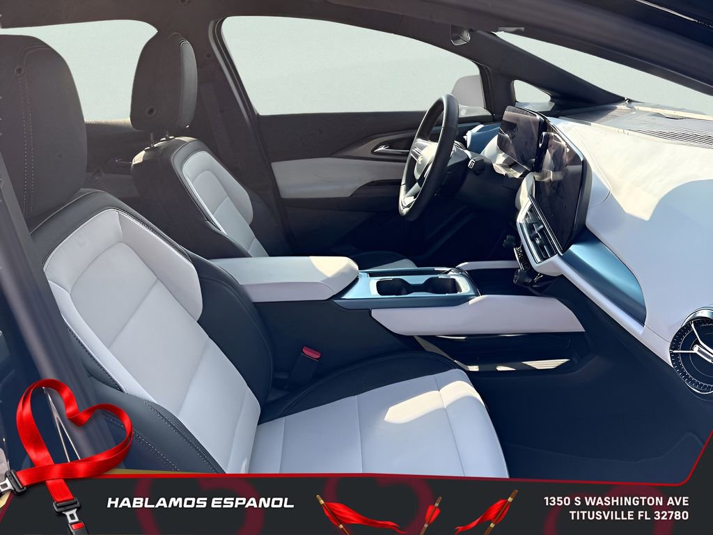 Used 2025 Chevrolet Equinox EV LT image 10