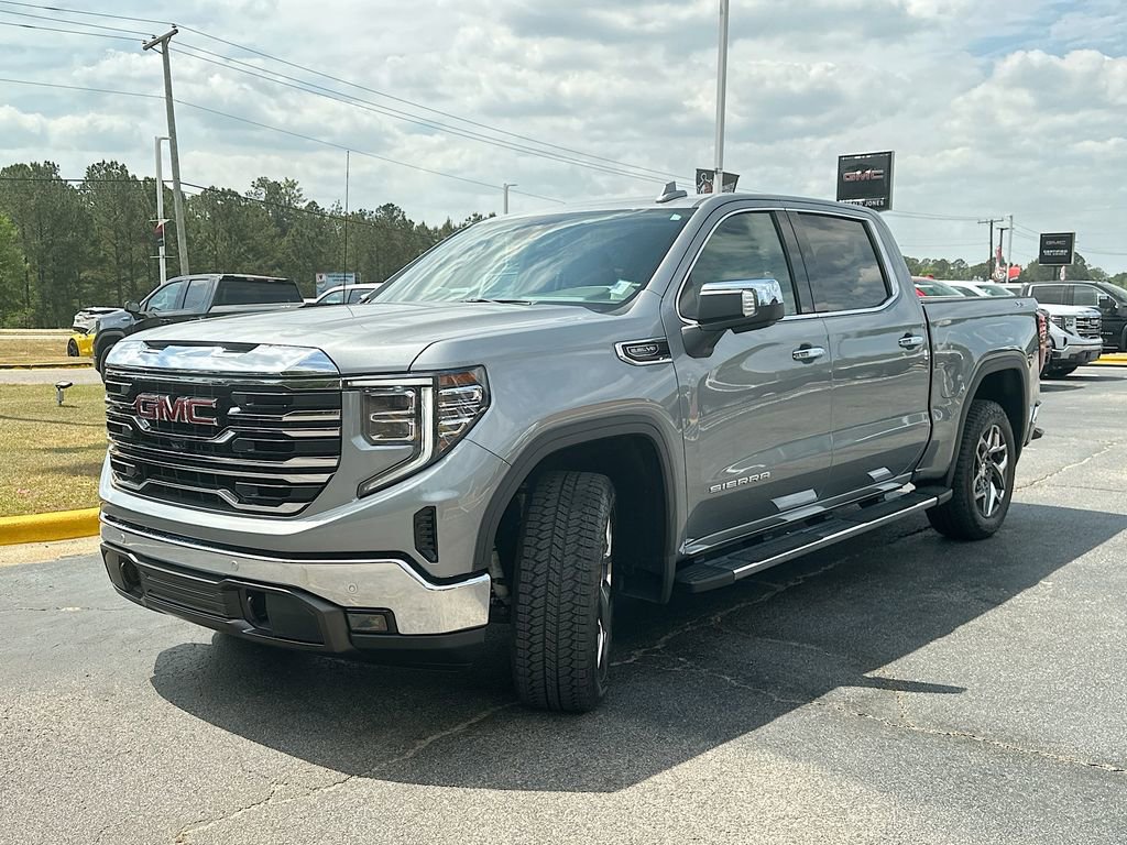 Used 2024 GMC Sierra 1500 SLT w/ SLT Premium Plus Package image 2