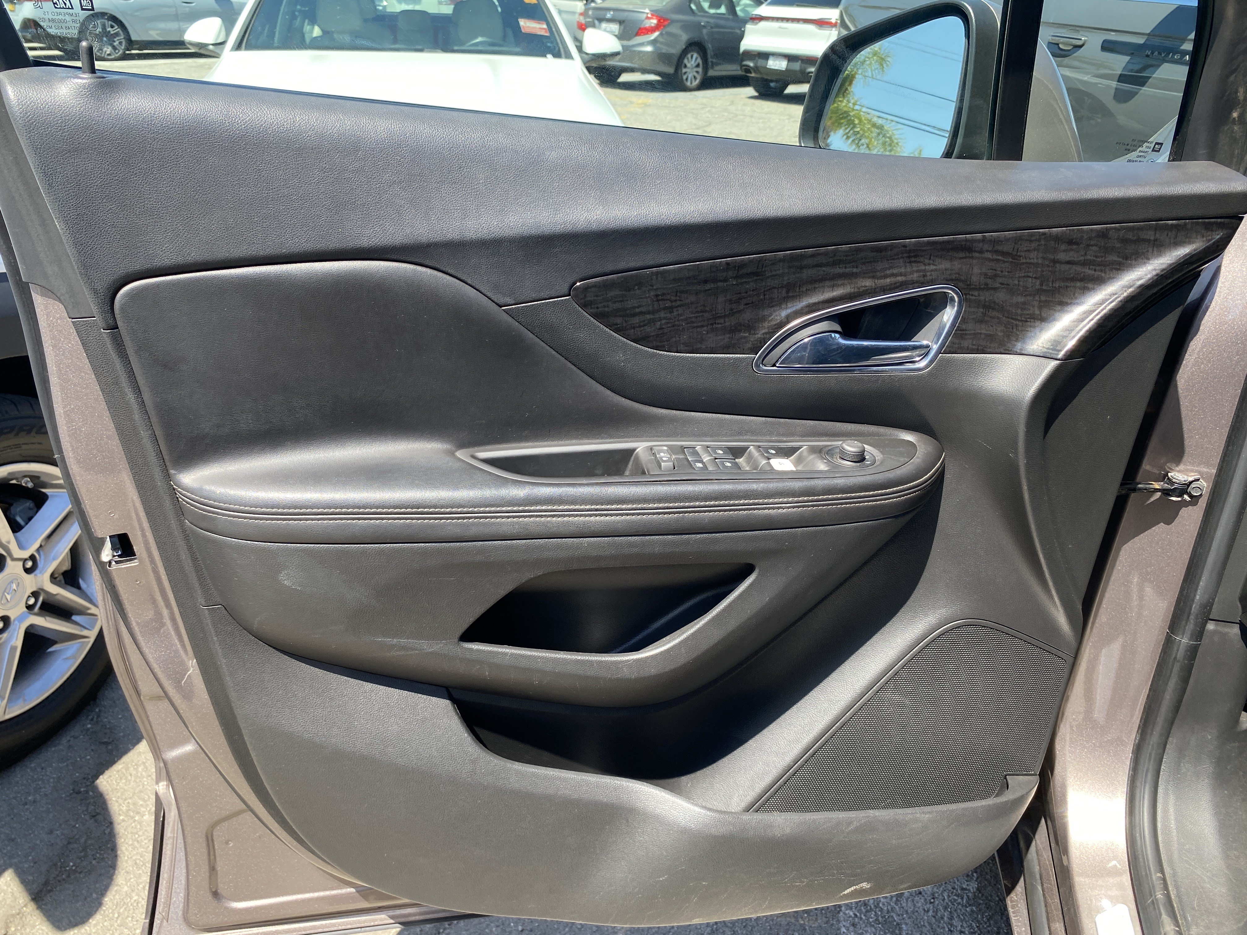 Used 2014 Buick Encore Leather AWD/4WD image 11