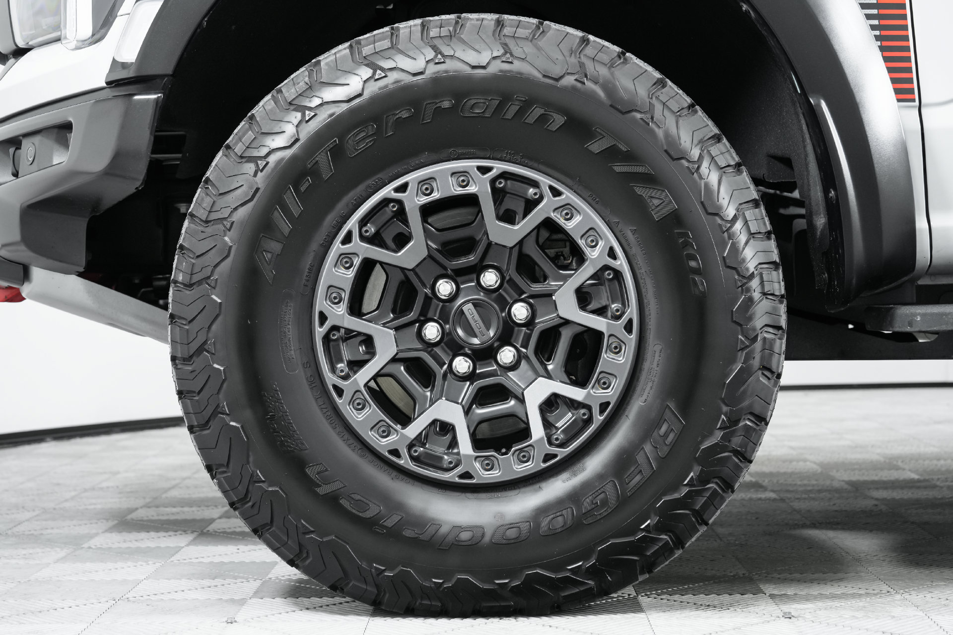 Used 2024 Ford F150 Raptor w/ Equipment Group 803A Raptor R AWD/4WD image 76