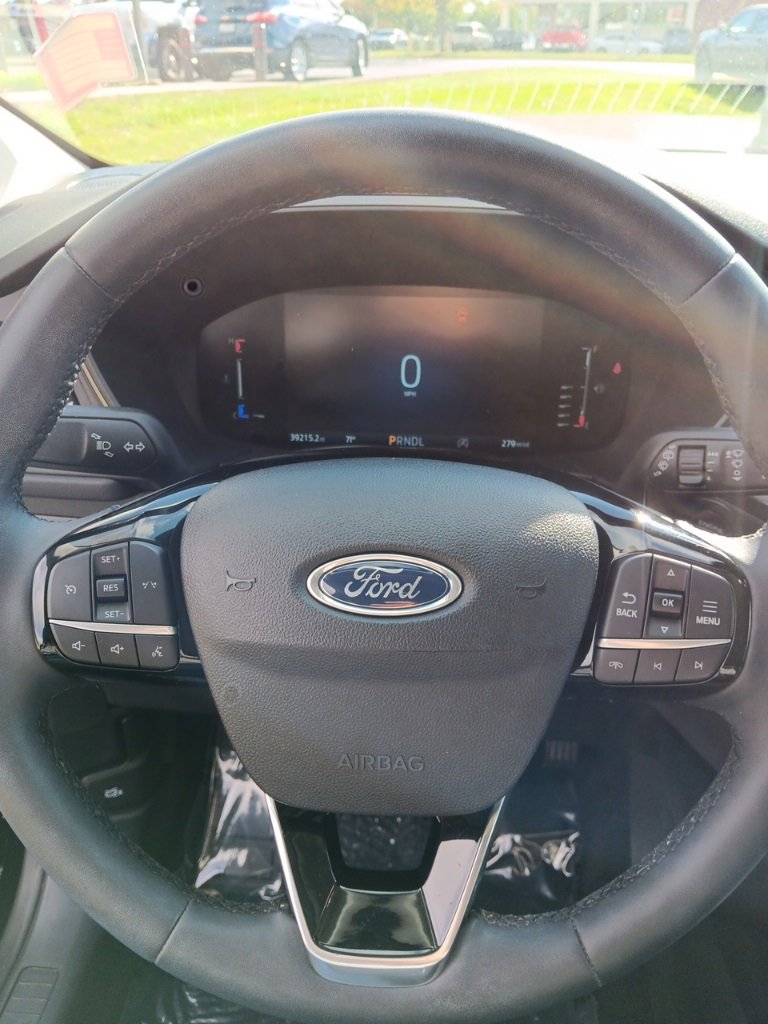 Used 2023 Ford Escape Active w/ Cold Weather Package image 8