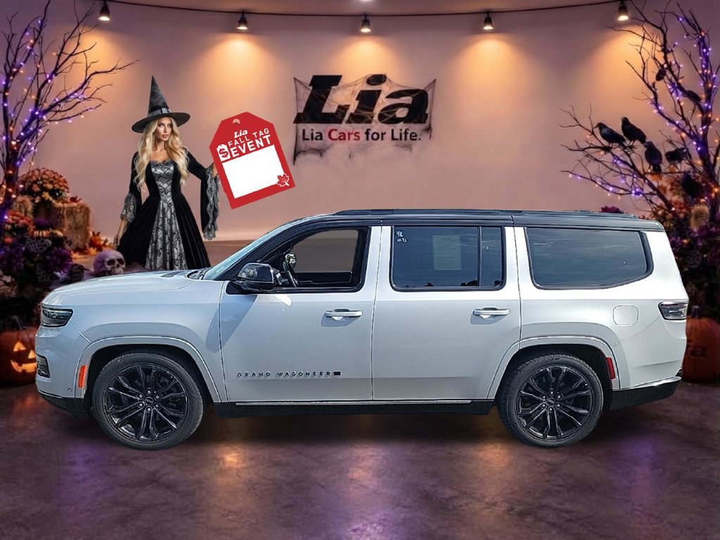 Used 2024 Jeep Grand Wagoneer Series II Obsidian w/ Quick Order Packagew 28T AWD/4WD image 10