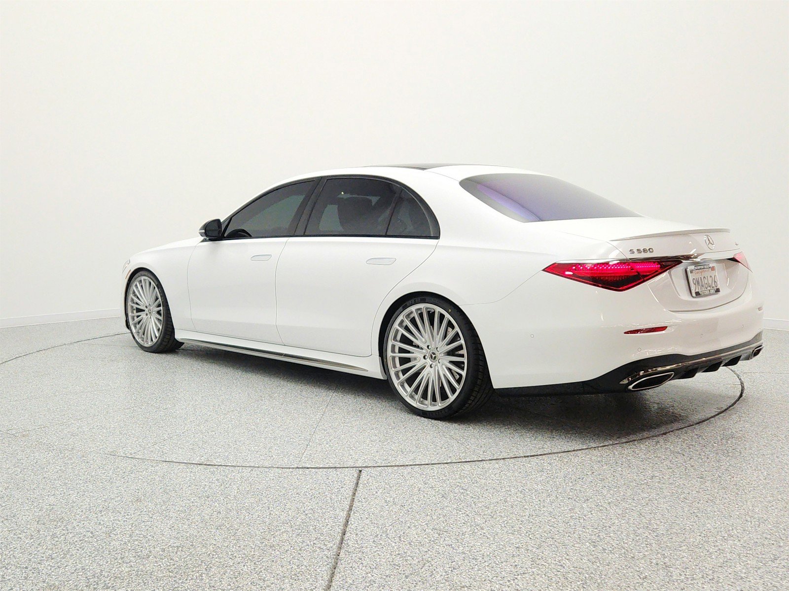 Used 2024 Mercedes-Benz S 580 4MATIC Sedan image 7