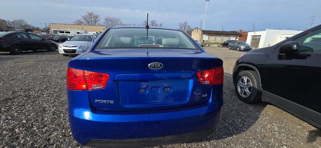 Used 2010 Kia Forte EX image 10