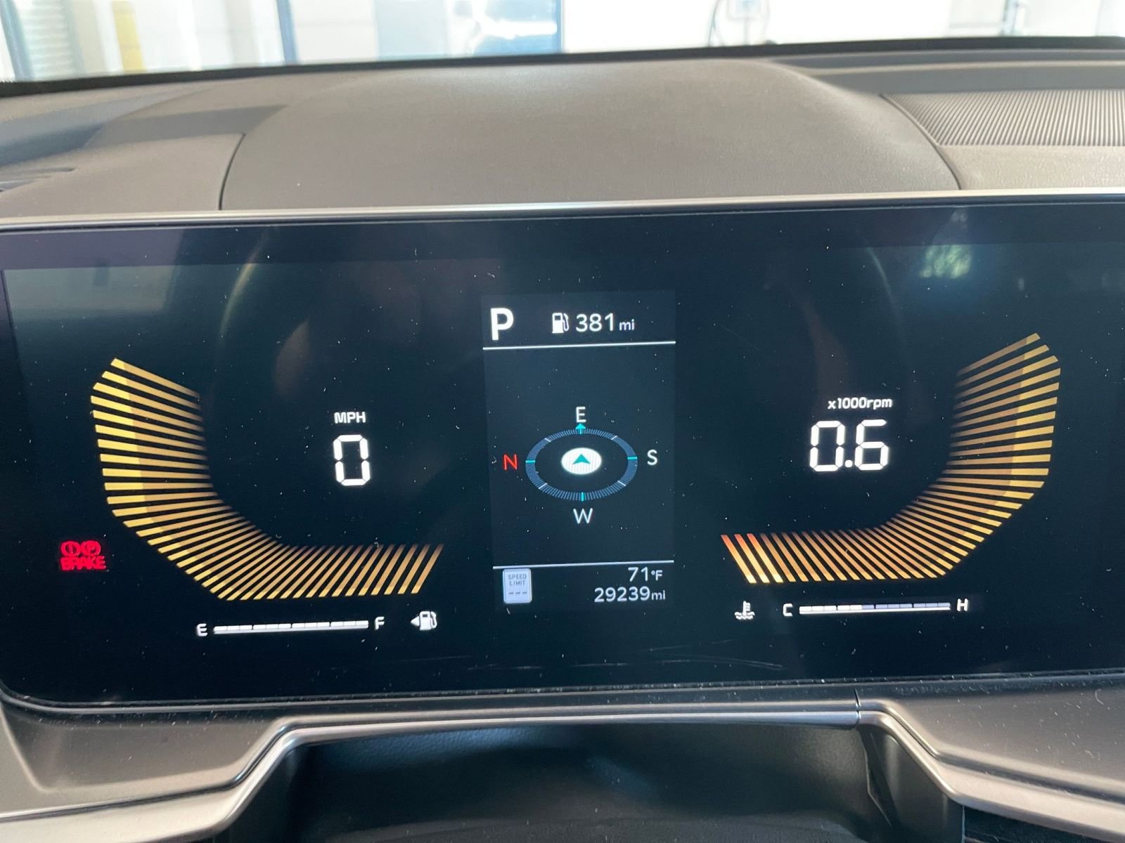 Used 2024 Kia Sorento S image 40