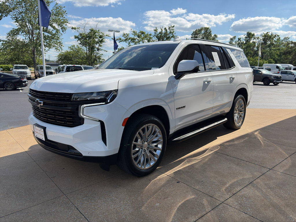 Used 2023 Chevrolet Tahoe RST w/ Luxury Package AWD/4WD image 3