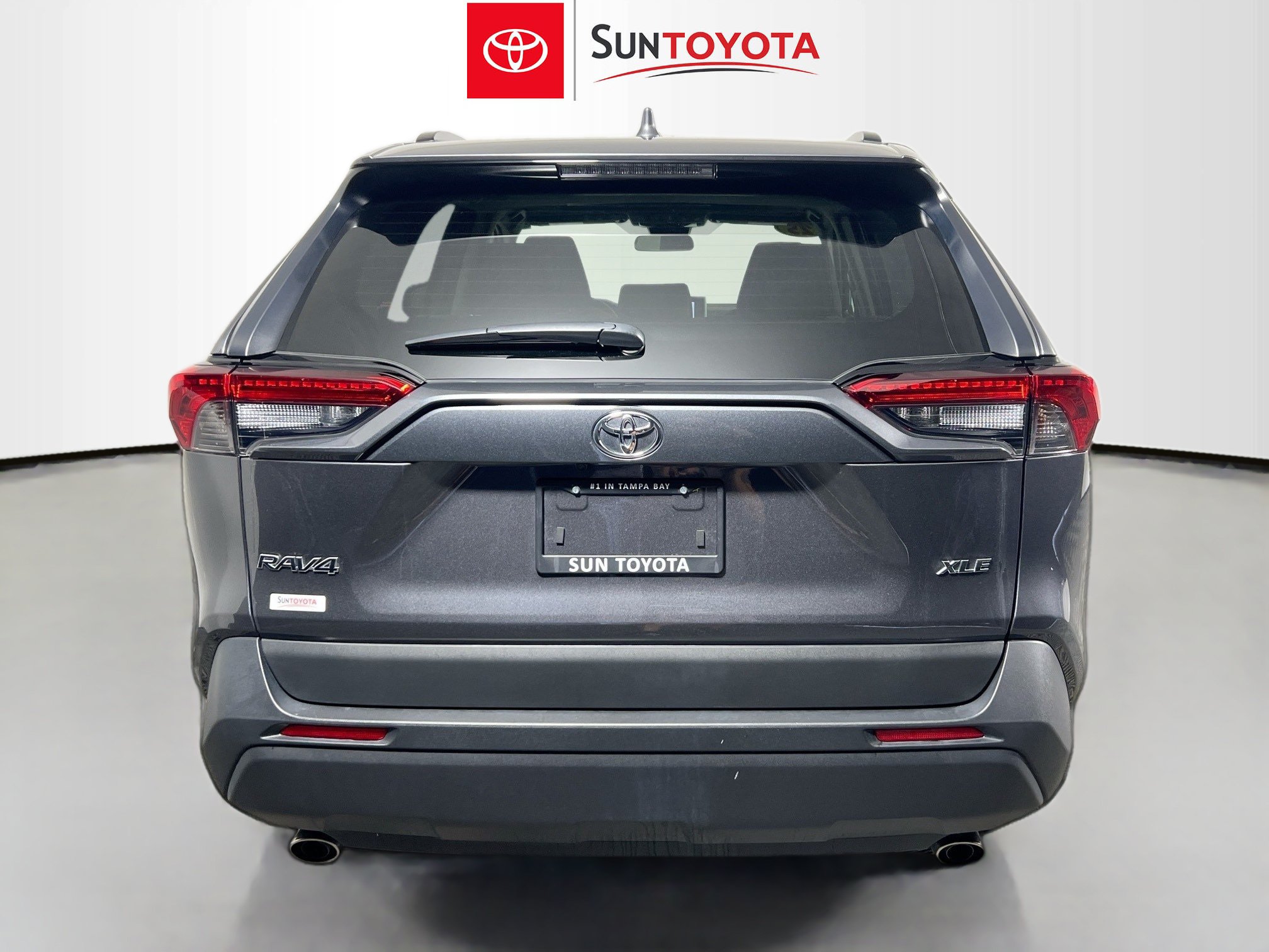 Used 2025 Toyota RAV4 XLE w/ Convenience Package FWD image 5