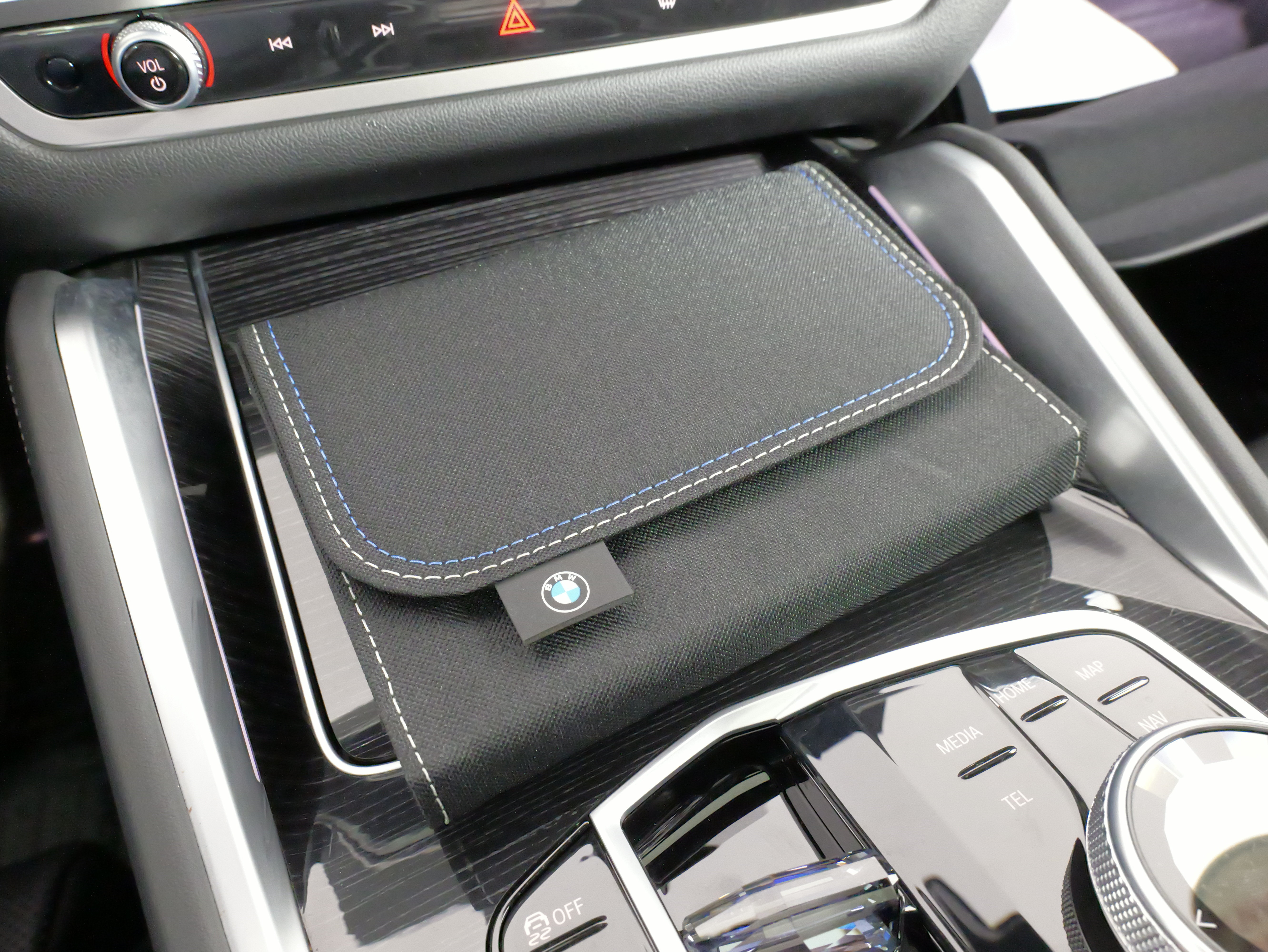 Used 2026 BMW X6 M60i w/ Executive Package AWD/4WD image 60