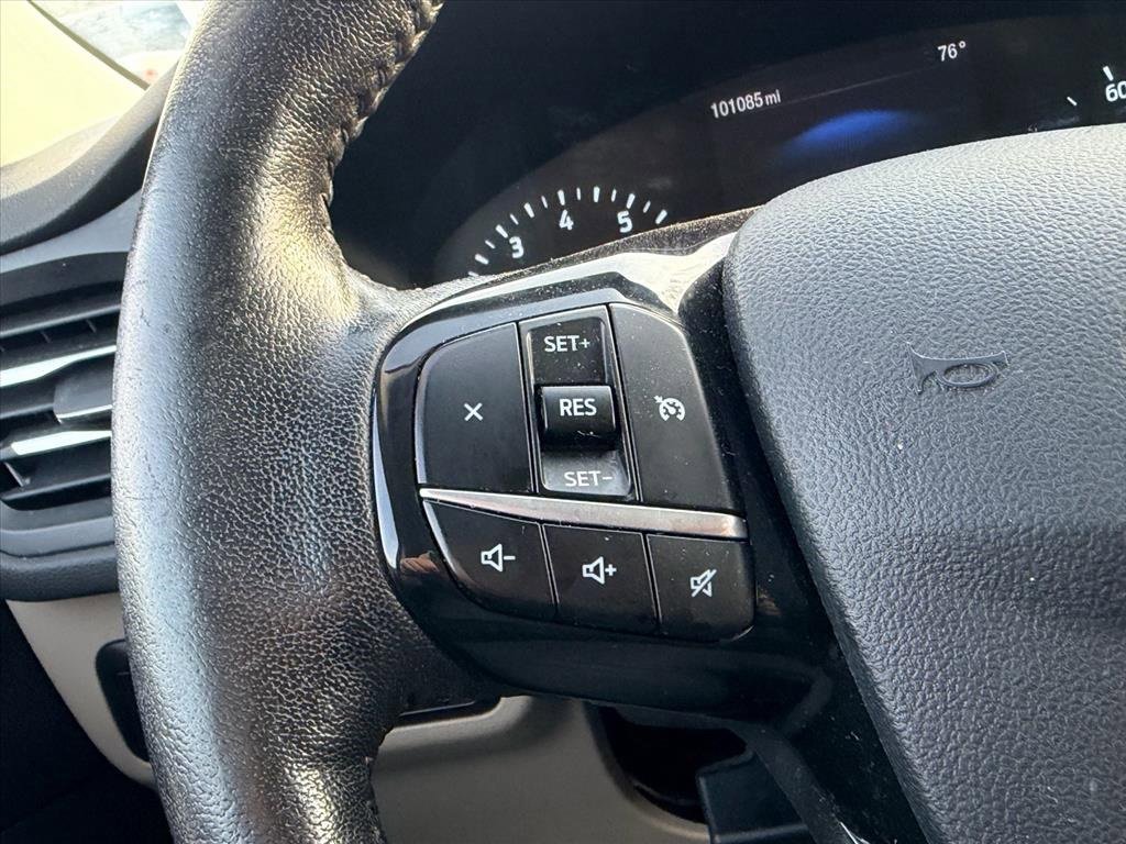 Certified 2021 Ford Escape SEL image 23