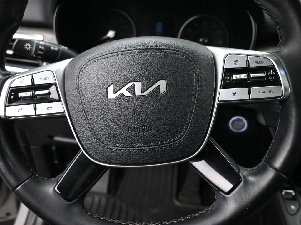 Used 2022 Kia Telluride EX w/ EX Premium Package image 16