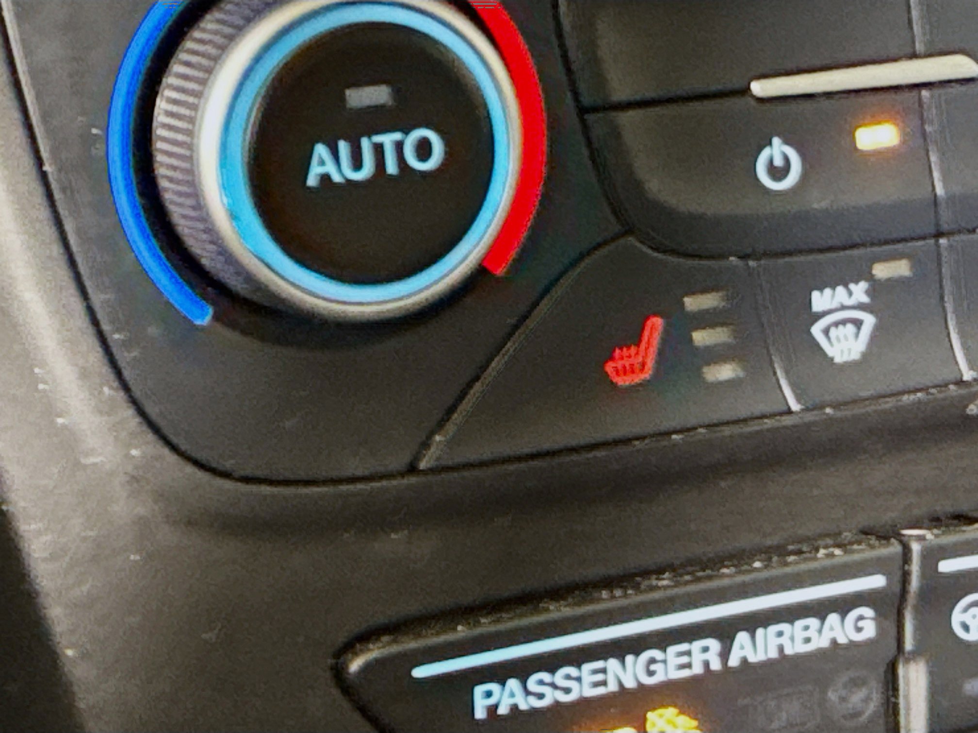 Used 2018 Ford Escape Titanium image 21