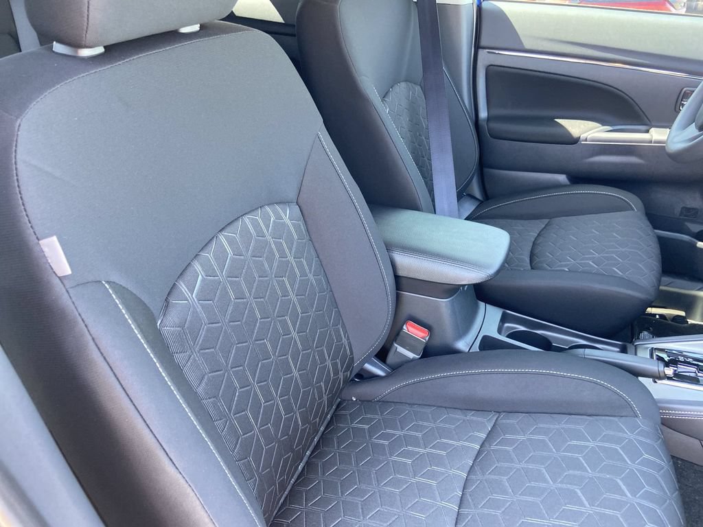 New 2027 Mitsubishi Outlander Sport FWD image 22