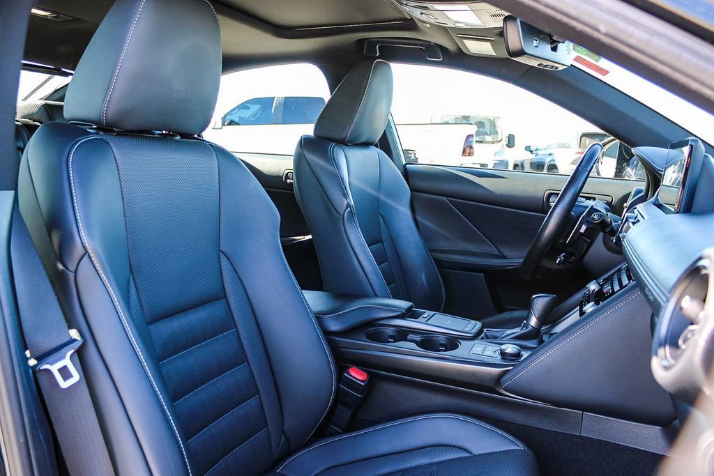 Used 2023 Lexus IS 500 image 18
