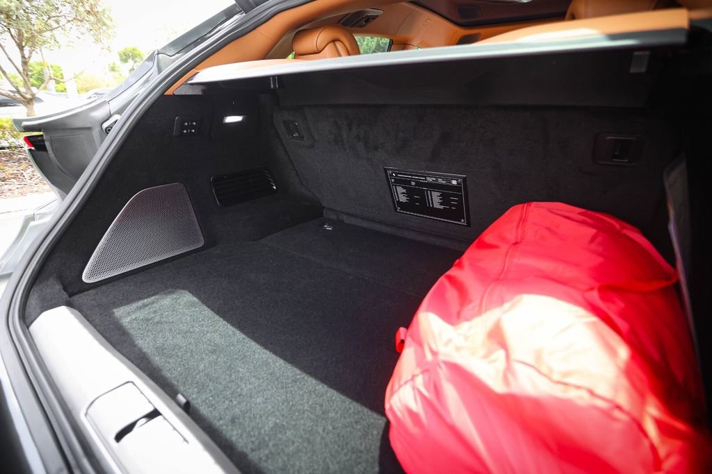 Used 2026 Ferrari Purosangue image 21