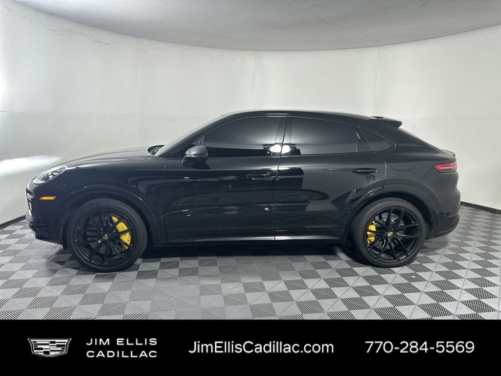 Used 2022 Porsche Cayenne Turbo S image 4