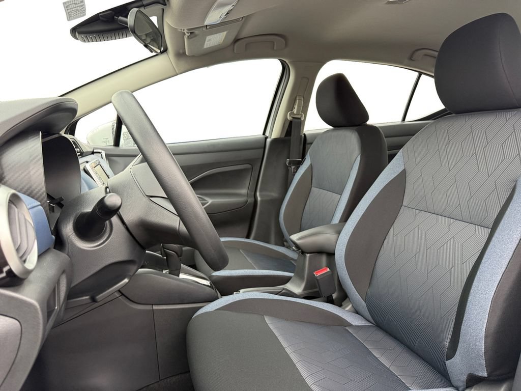 New 2025 Nissan Versa SV w/ Trunk Package FWD image 9