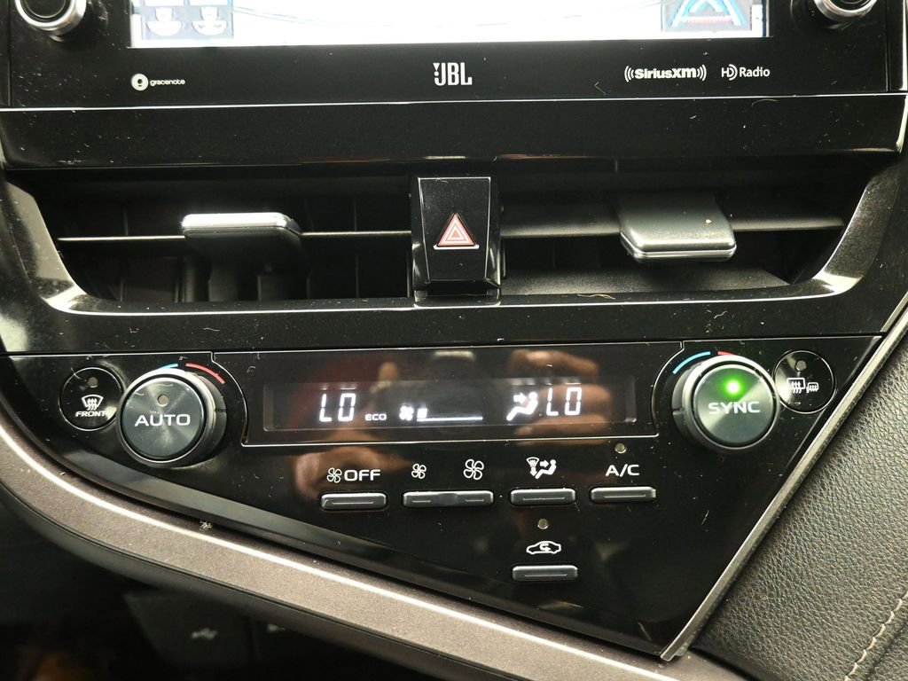 Used 2021 Toyota Camry XSE w/ Navigation Package image 21