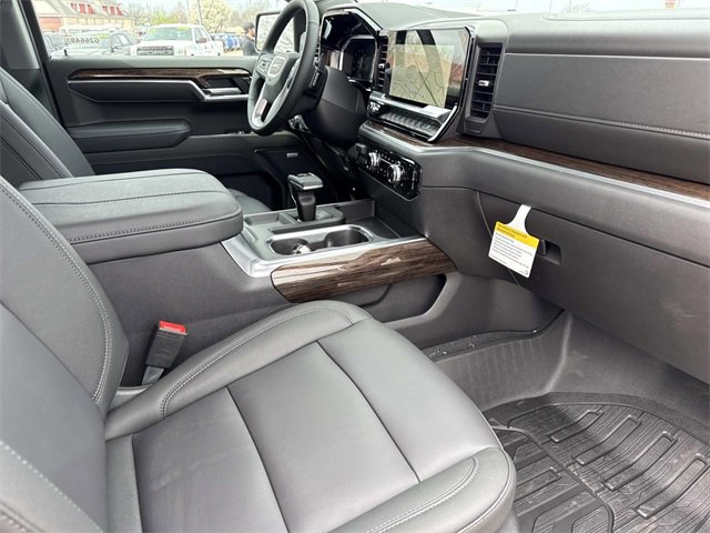 New 2026 GMC Sierra 1500 Elevation image 20