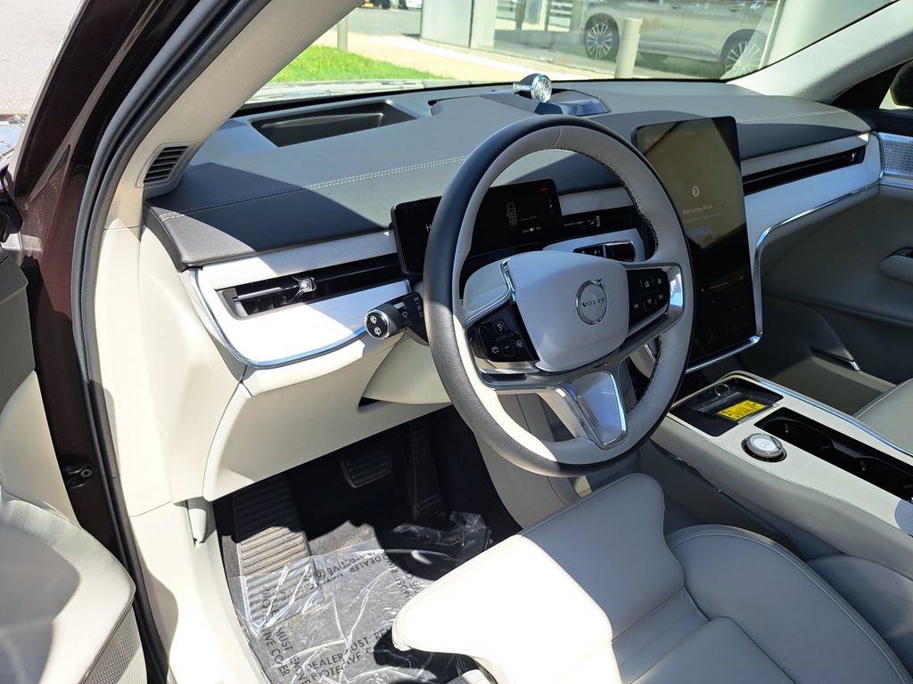 Used 2025 Volvo EX90 Ultra AWD/4WD image 8