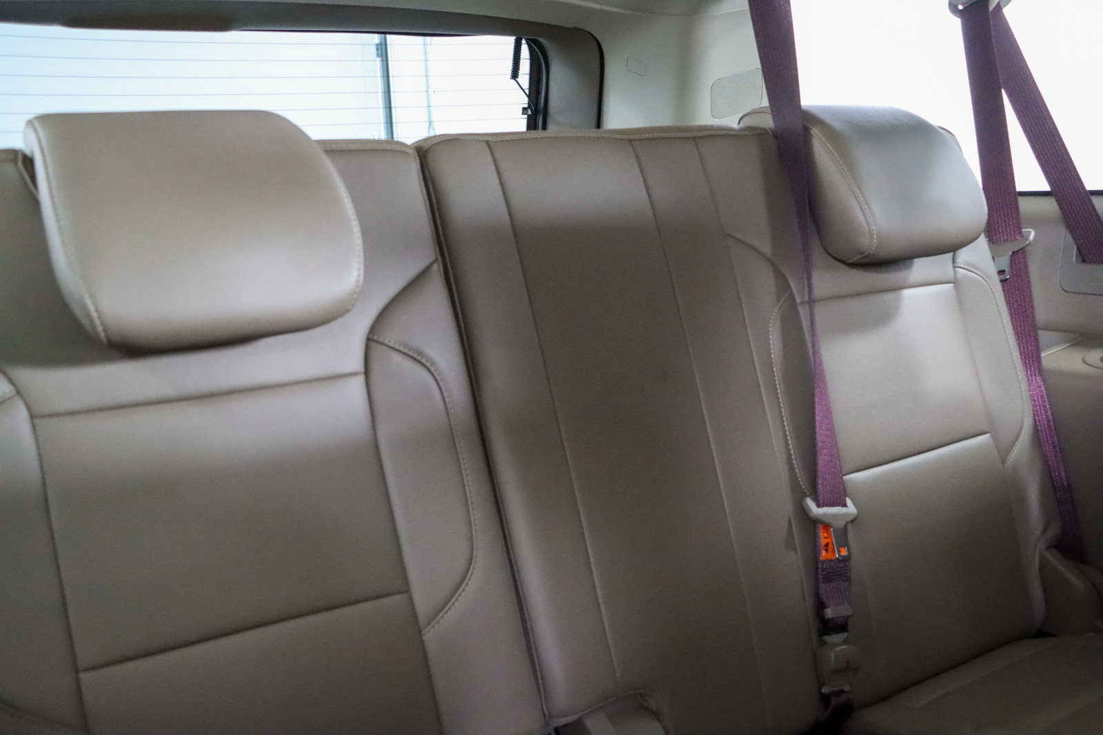 Used 2018 Chevrolet Suburban LT image 33