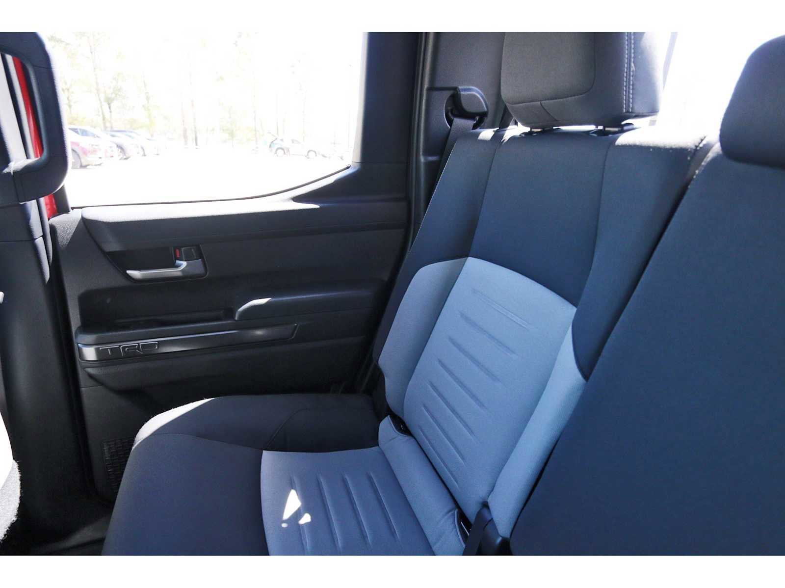 Used 2025 Toyota Tacoma TRD Sport image 9