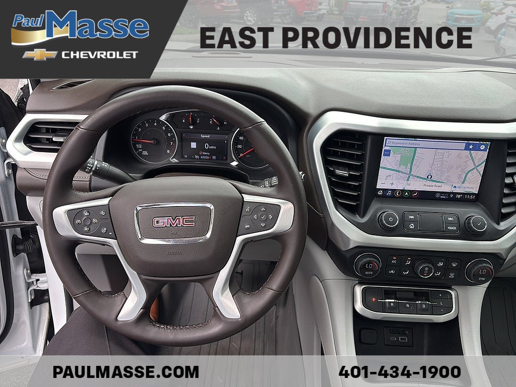 Used 2023 GMC Acadia SLT w/ Preferred Package AWD/4WD image 16