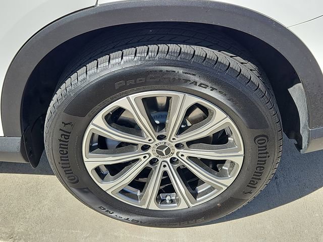 Used 2024 Mercedes-Benz GLC 300 image 11