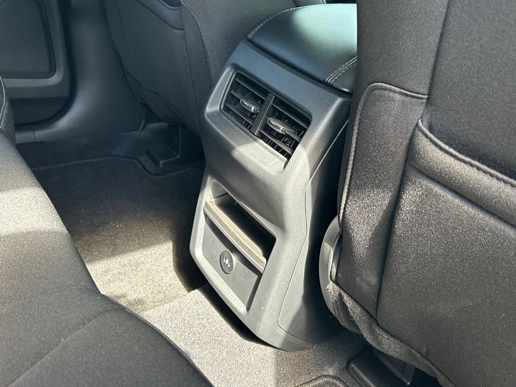 Used 2024 Ford Edge SE w/ Black Appearance Package AWD/4WD image 33