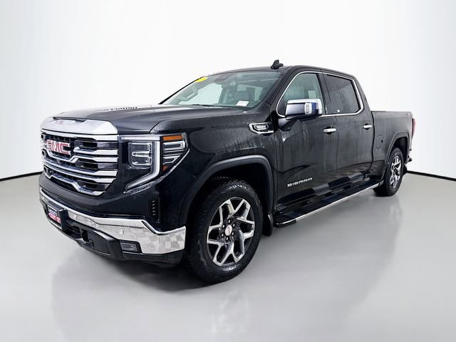 Used 2023 GMC Sierra 1500 SLT w/ SLT Premium Plus Package image 3