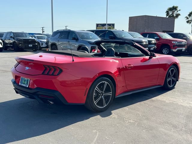 Used 2025 Ford Mustang Convertible RWD image 4
