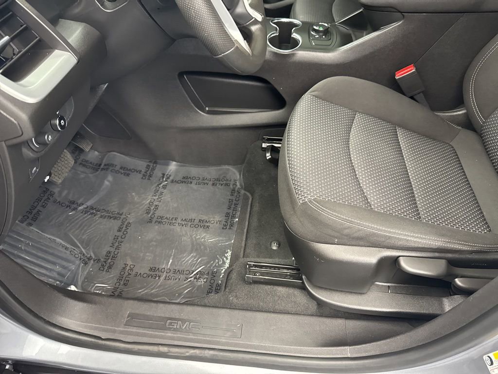 Used 2024 GMC Terrain SLE w/ Elevation Edition FWD image 30