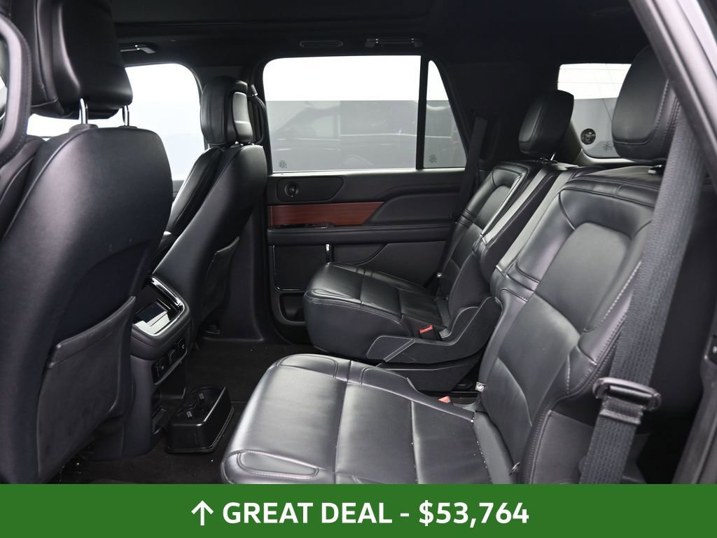 Used 2024 Lincoln Navigator Premiere AWD/4WD image 20