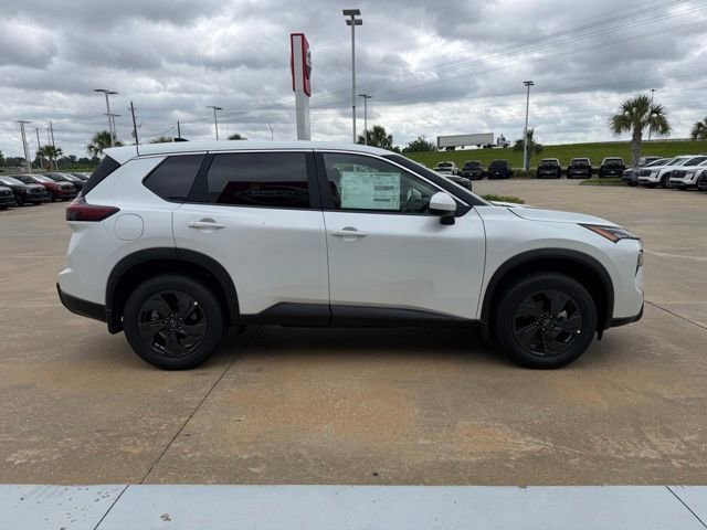 New 2026 Nissan Rogue SV FWD image 6