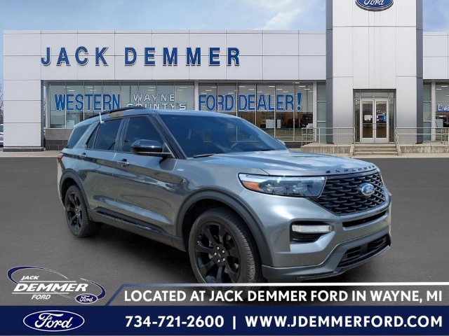 Certified 2024 Ford Explorer ST-Line w/ Class IV Trailer Tow Package