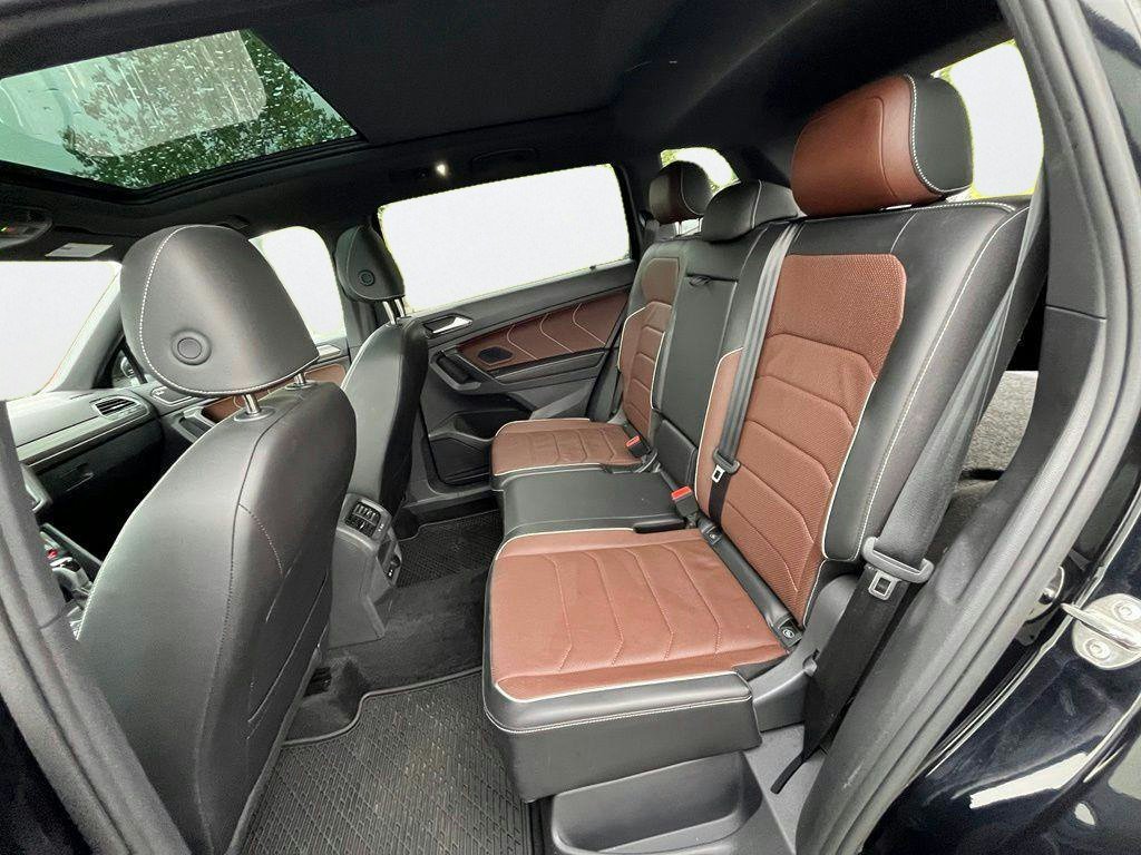 Certified 2024 Volkswagen Tiguan SEL R-Line w/ MDO Package, Two-Row AWD/4WD image 25