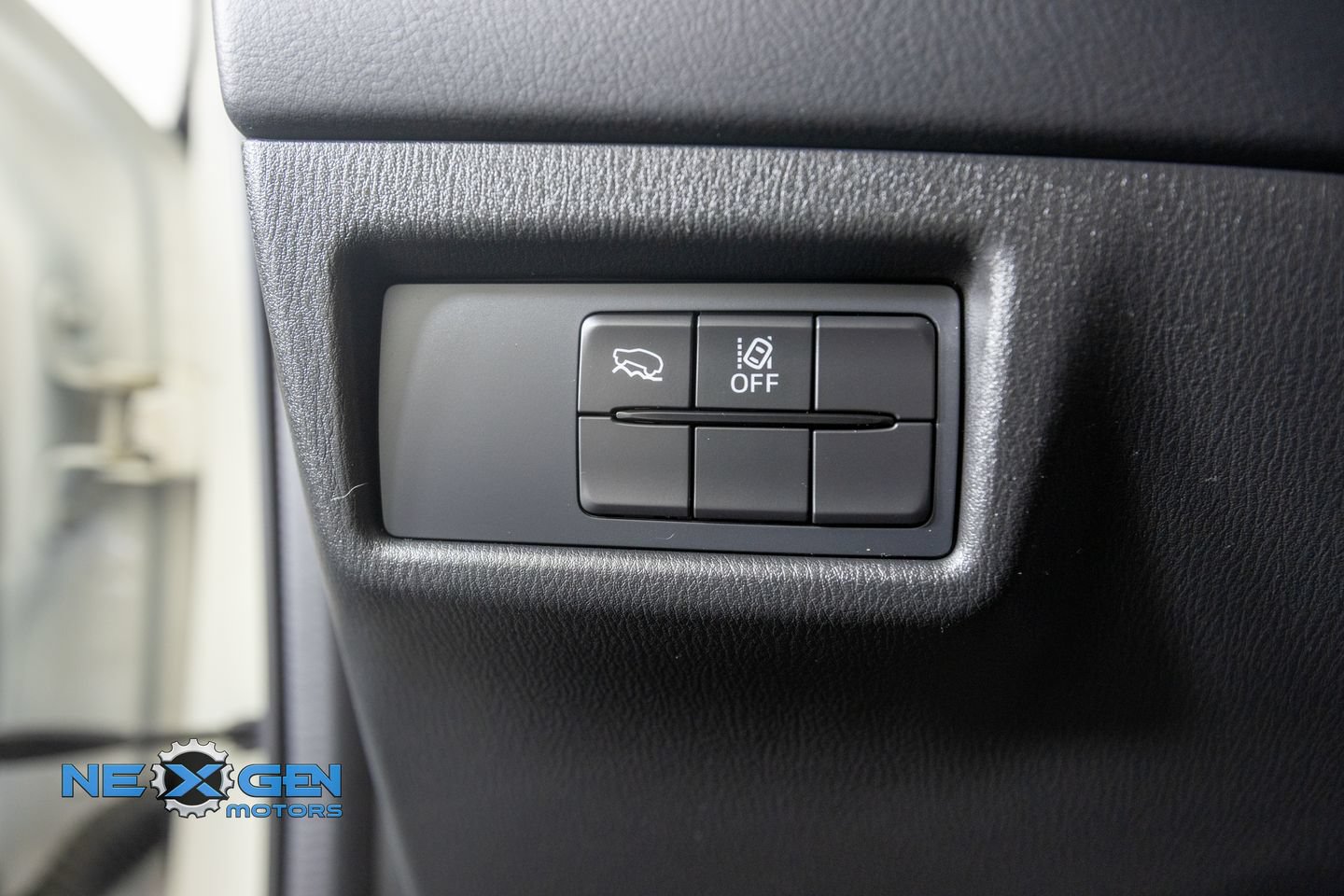 Used 2021 MAZDA CX-5 Touring AWD/4WD image 15