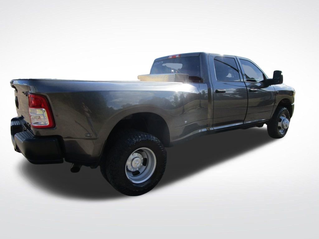 Used 2024 RAM 3500 Tradesman image 8