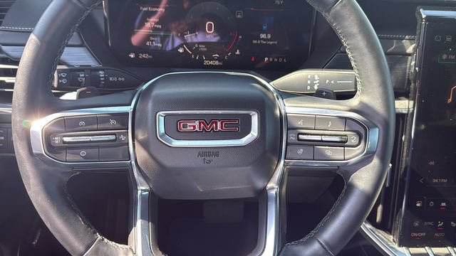 Used 2025 GMC Acadia Elevation FWD image 16