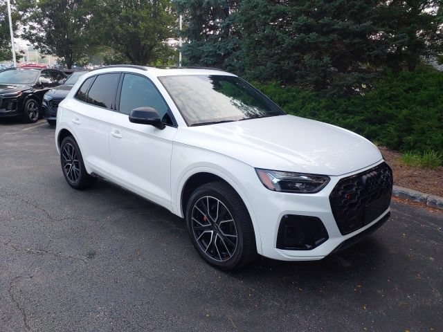 Used 2023 Audi SQ5 Premium Plus w/ Premium Plus Package AWD/4WD image 3