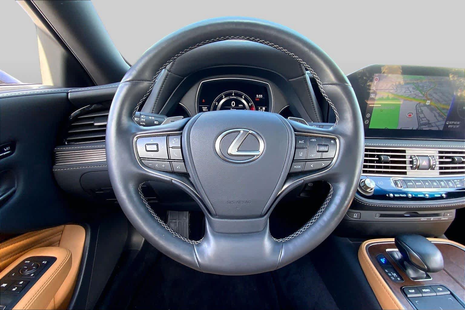 Used 2021 Lexus LS 500 w/ Accessory Package (Z2) RWD image 6