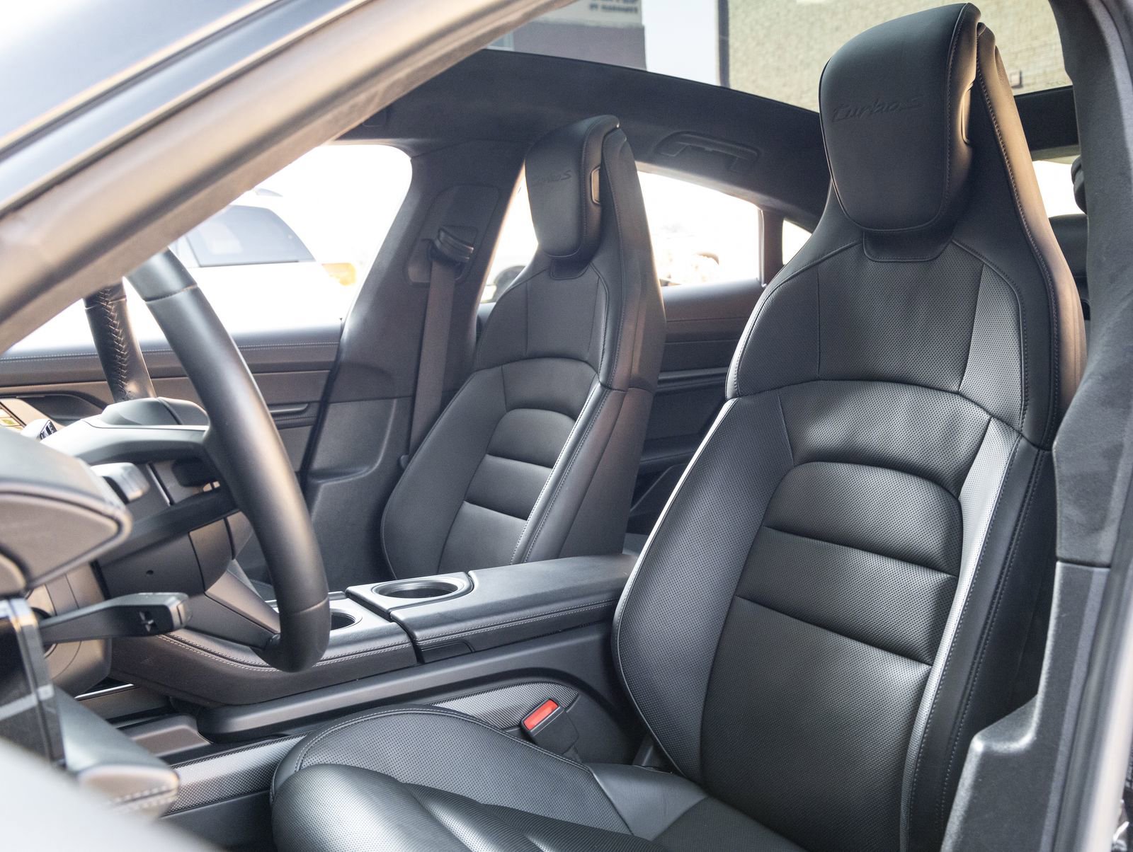 Certified 2021 Porsche Taycan Turbo S image 5