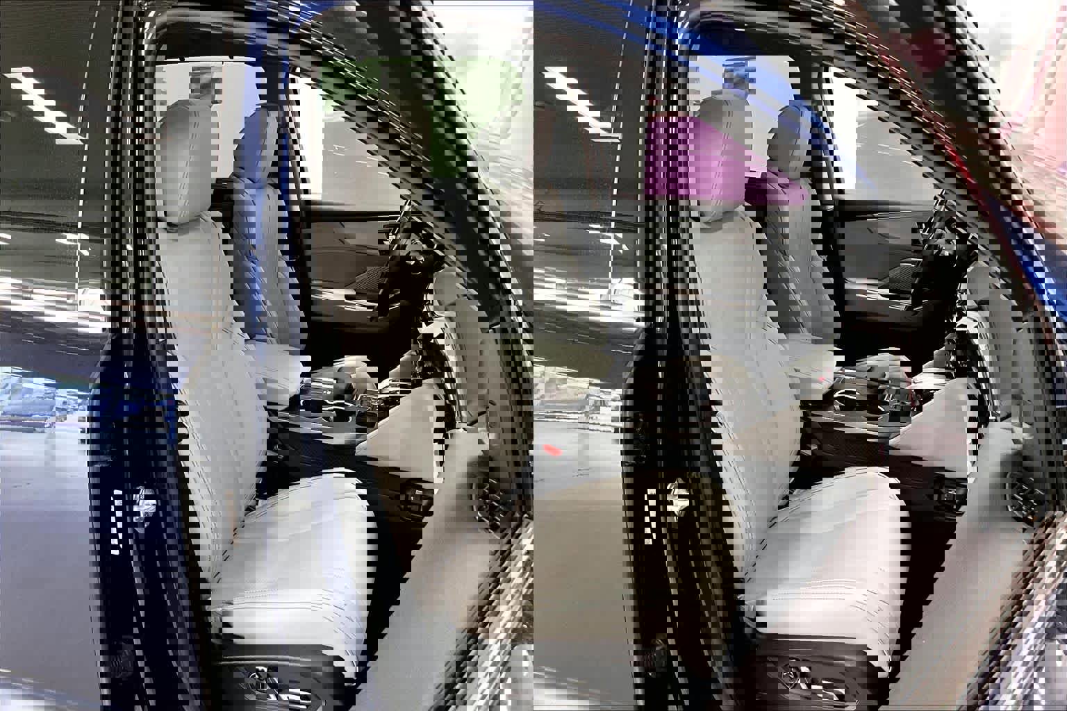 Used 2023 Acura MDX SH-AWD w/ Technology Package image 11