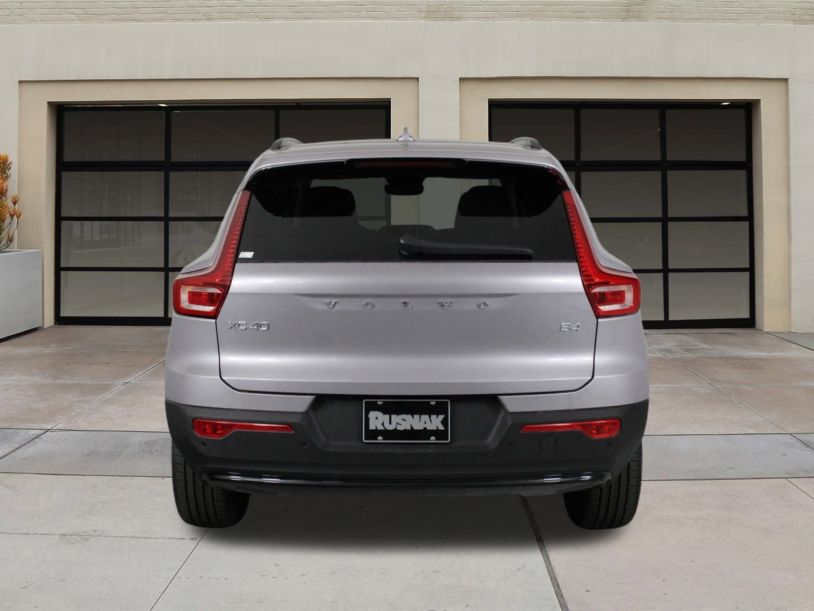 New 2026 Volvo XC40 B4 Plus w/ Climate Package image 4