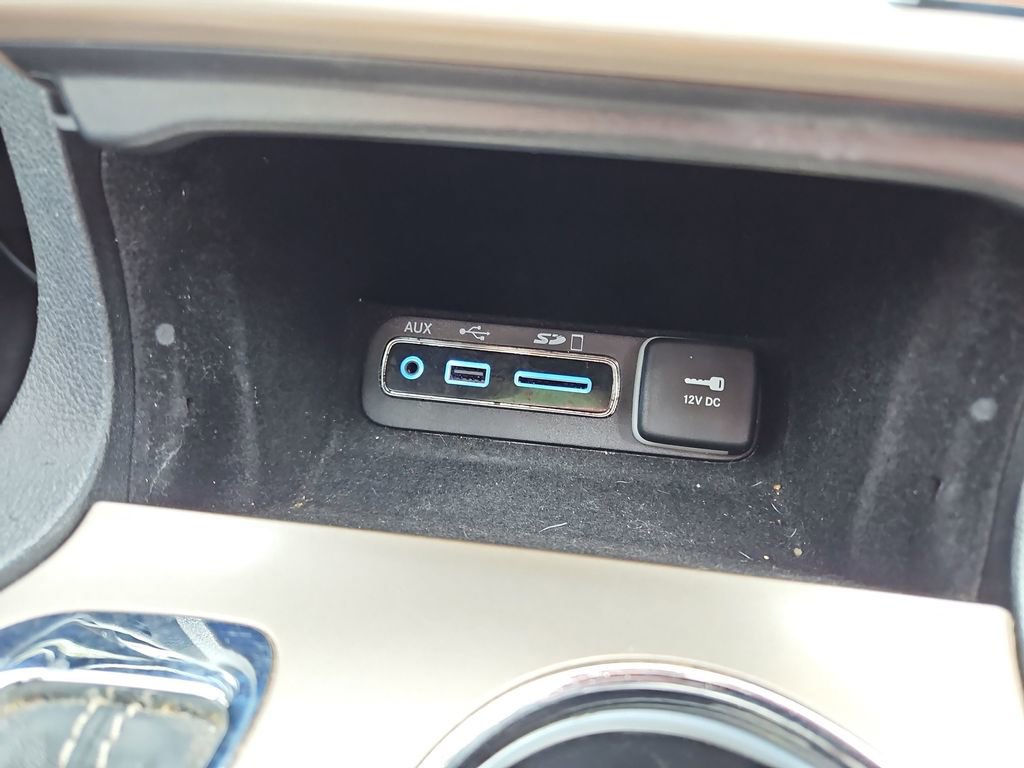 Used 2017 Jeep Grand Cherokee Limited image 22
