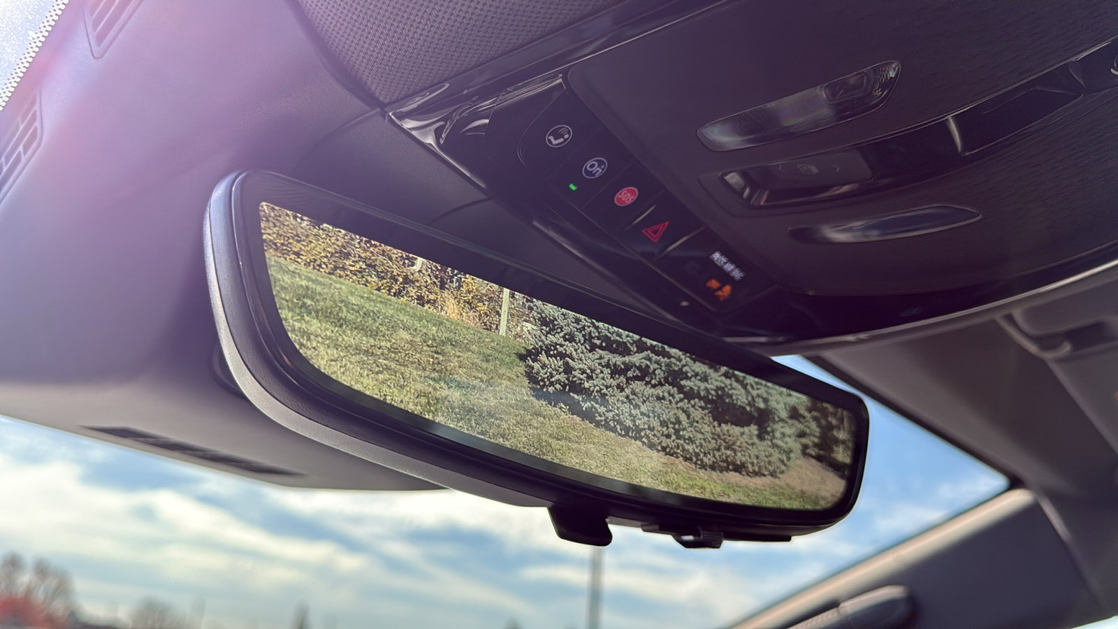 New 2025 Cadillac Optiq Luxury 1 w/ LPO, Floor Liner Package image 24