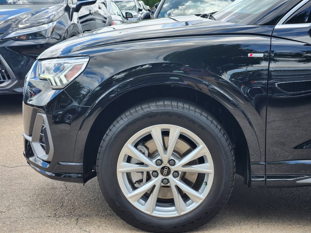Certified 2023 Audi Q3 2.0T Premium Plus w/ Premium Plus Package AWD/4WD image 13