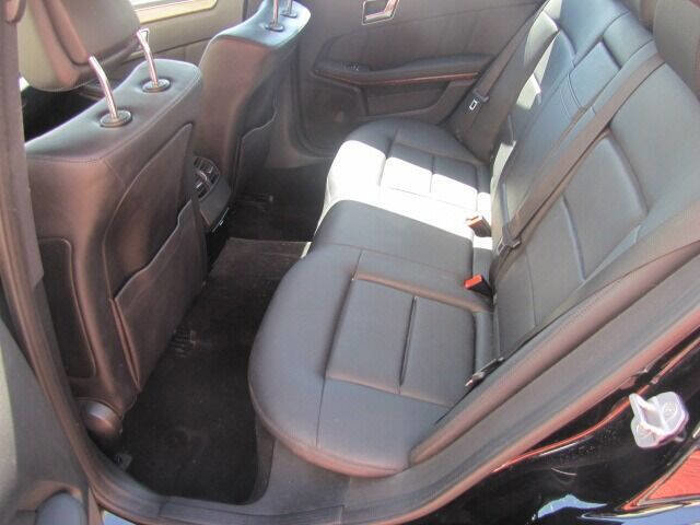 Used 2011 Mercedes-Benz E 350 Sedan image 13