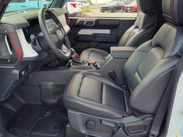 Used 2025 Ford Bronco Stroppe Edition AWD/4WD image 6