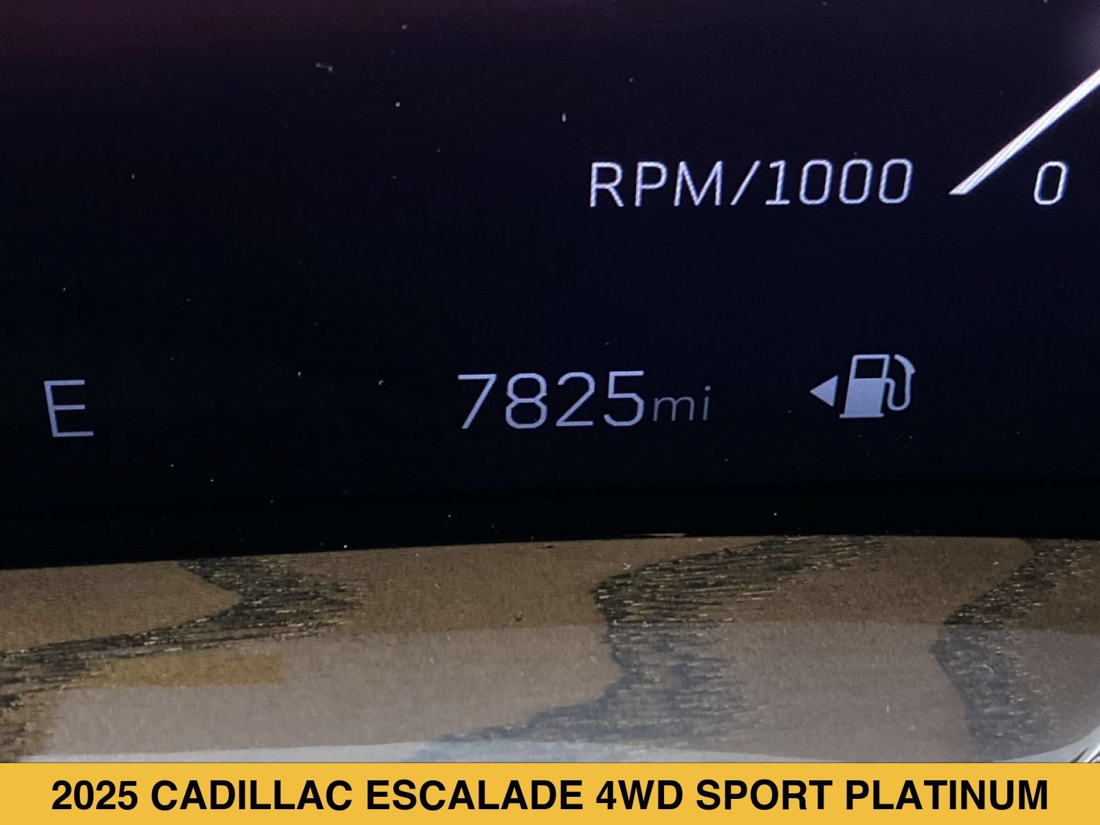 Certified 2025 Cadillac Escalade Sport Platinum w/ LPO, ONYX Package AWD/4WD image 4