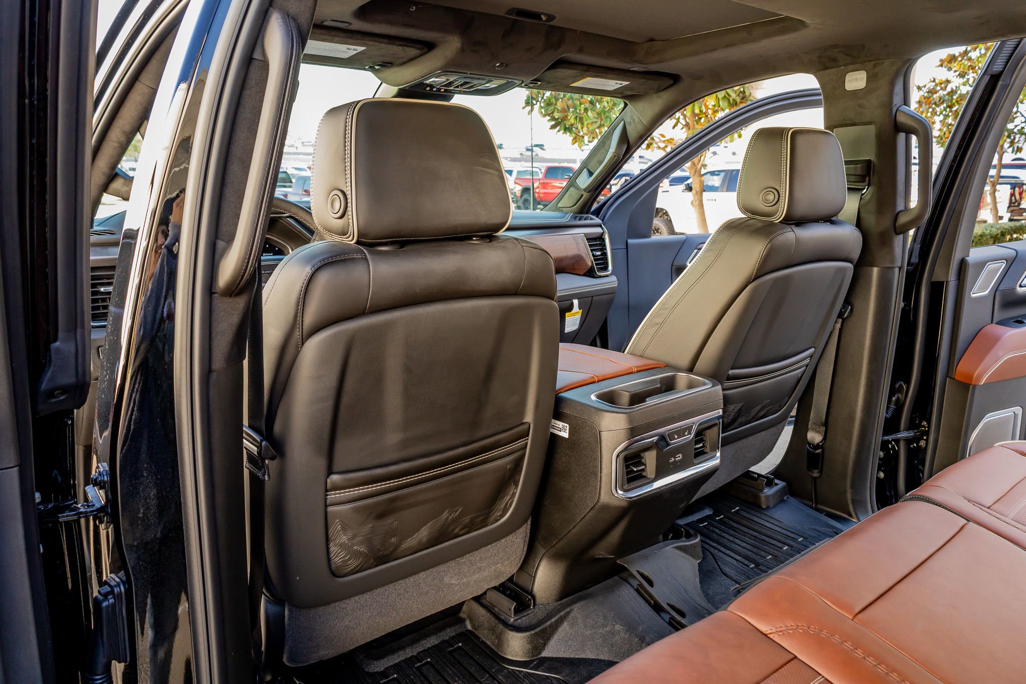 Used 2026 GMC Sierra 3500 Denali Ultimate image 34